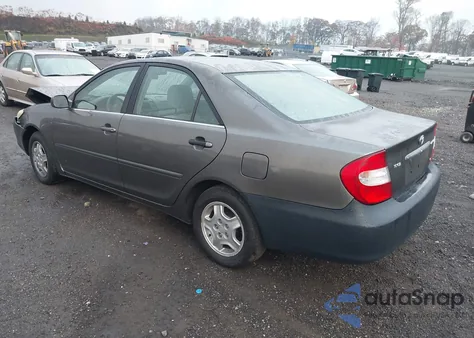 2003 Toyota Camry Le V6 from USA, damaged, VIN 4T1BF32K43U562869
